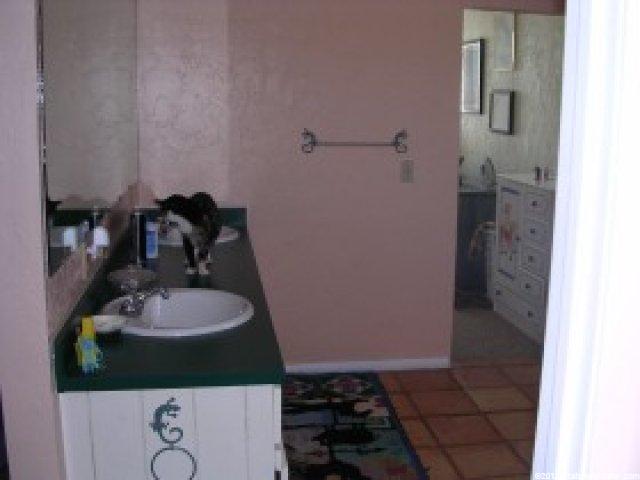 2360 S State St, Roosevelt, UT 84066 — photo 11