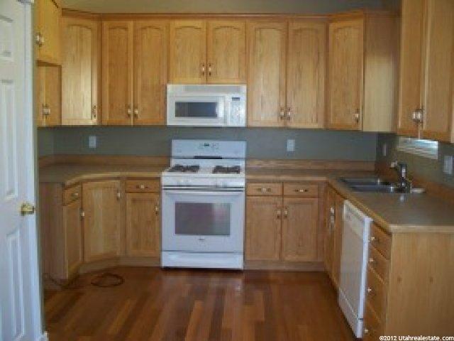 697 S 1900 W, Vernal, UT 84078 — photo 5