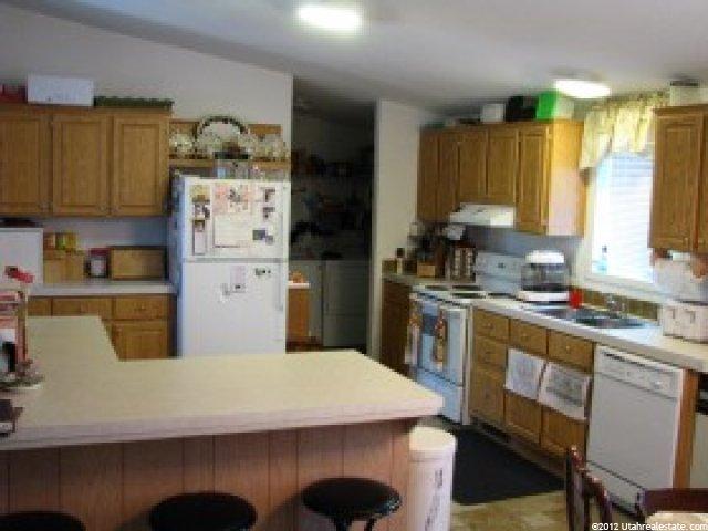 175 E 550 S, Mona, UT 84645 — photo 3