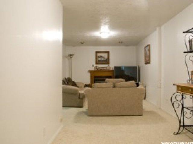 462 S 1400 E, Fruit Heights, UT 84037 — photo 4