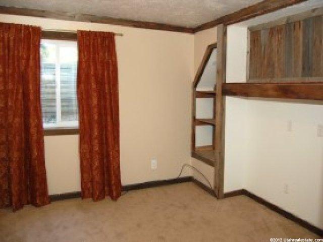 1387 N 1800 W, Clinton, UT 84015 — photo 2