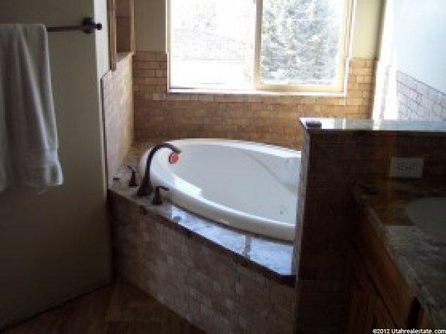 1536 E 300 S, Pleasant Grove, UT 84062 — photo 10