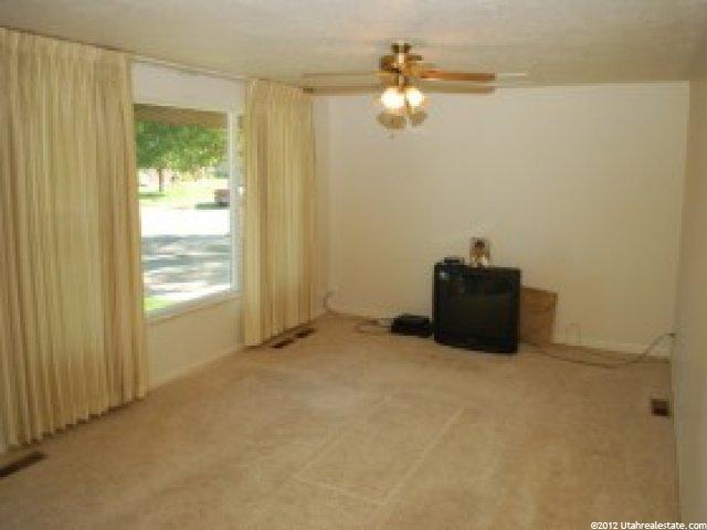 300 W 700 N, Clearfield, UT 84015 — photo 4