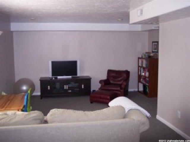 128 E 1450 N, Layton, UT 84041 — photo 8