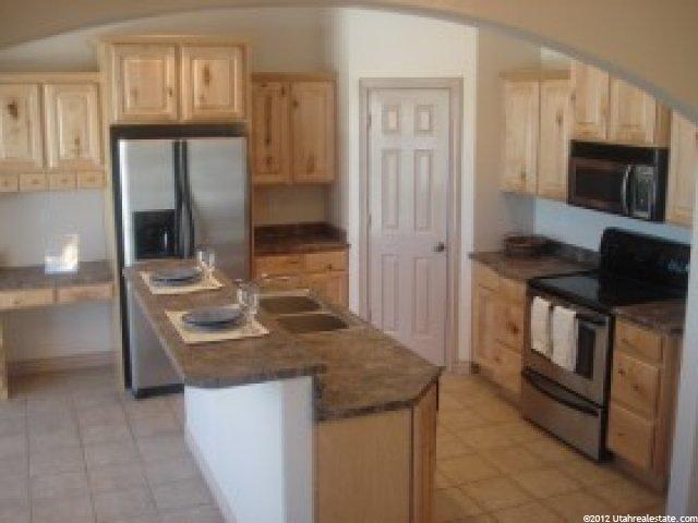 4892 W Weatherwood Ln S, Herriman, UT 84096 — photo 2