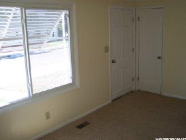 149 S 400 E, Clearfield, UT 84015 — photo 4