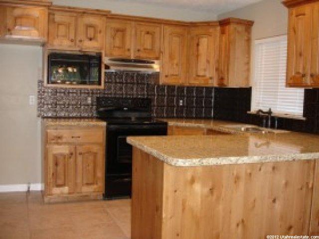 4873 S 3325 W, Roy, UT 84067 — photo 2