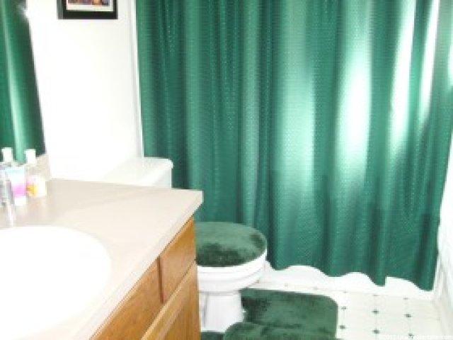 2072 N 900 W, Clinton, UT 84015 — photo 7