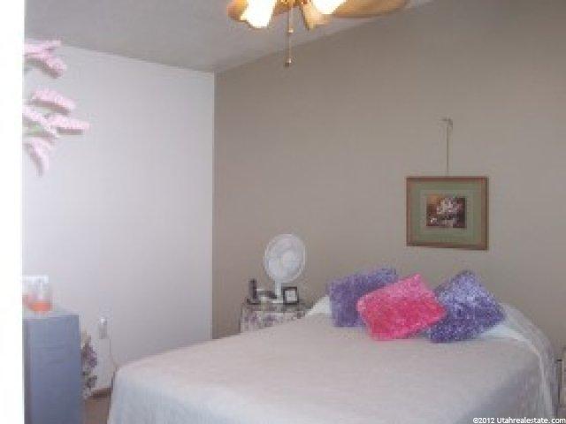 652 W 800 N #66, Clinton, UT 84015 — photo 4