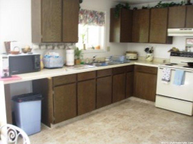 864 E 2850 S, Vernal, UT 84078 — photo 2