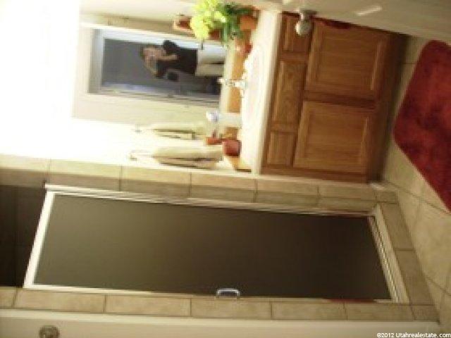 864 E 2850 S, Vernal, UT 84078 — photo 7