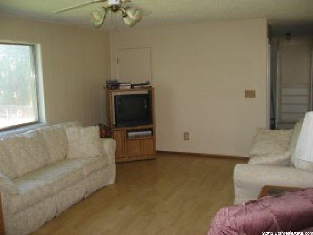 1945 E 3050 S, Naples, UT 84078 — photo 3