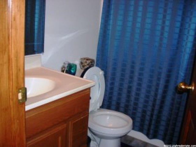 821 Arrow St, Tooele, UT 84074 — photo 5