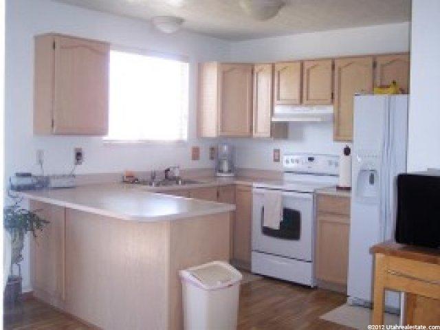 5793 S 3950 W, Roy, UT 84067 — photo 2