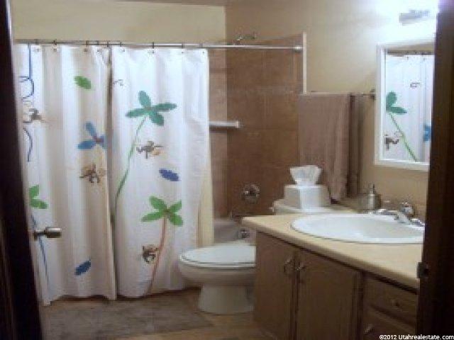 583 W 1350 N, Clinton, UT 84015 — photo 11