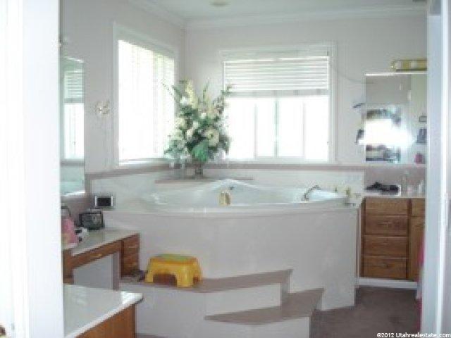 862 Lanark Rd, Aberdeen, ID 83254 — photo 8