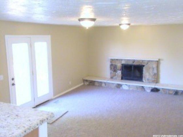 10900 Pleasant View Dr, Sandy, UT 84092 — photo 4