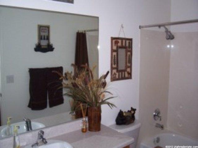 856 W 2150 S, Woods Cross, UT 84087 — photo 6