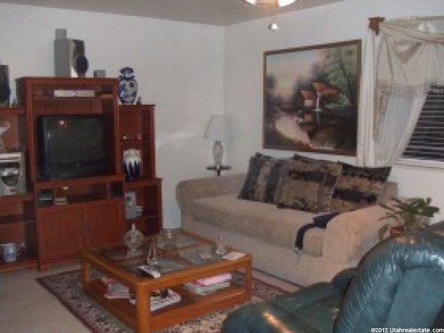 4312 Midland Dr, Roy, UT 84067 — photo 4
