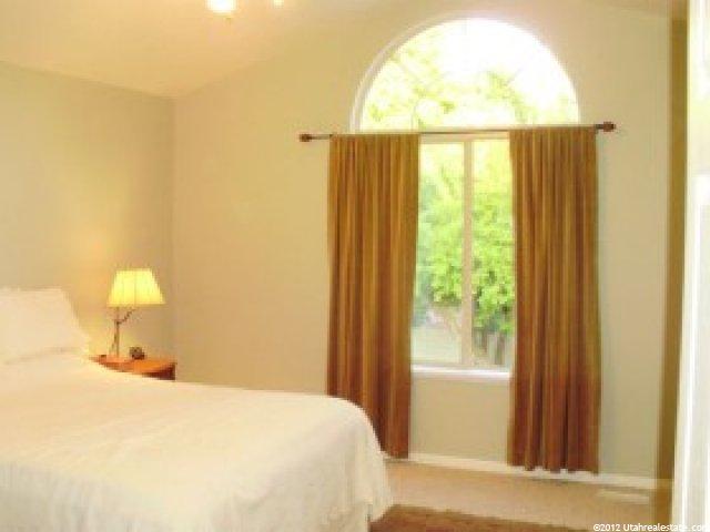 1113 Holmes Creek Ln, Layton, UT 84041 — photo 6