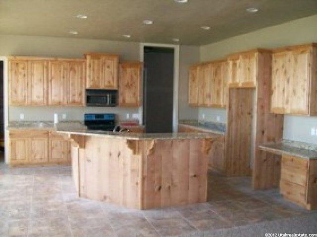 505 W Center St, Willard, UT 84340 — photo 2