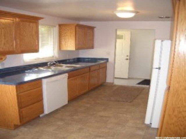 1004 Vitt Dr, Ogden, UT 84404 — photo 4