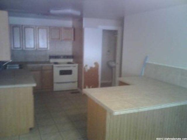 884 Garnet St, Layton, UT 84041 — photo 6