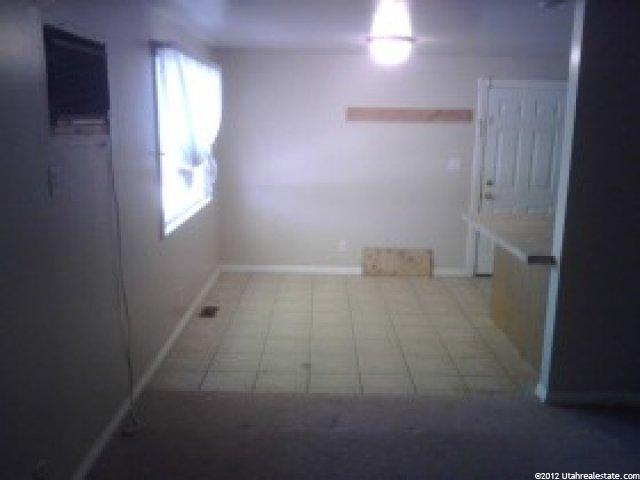 884 Garnet St, Layton, UT 84041 — photo 7