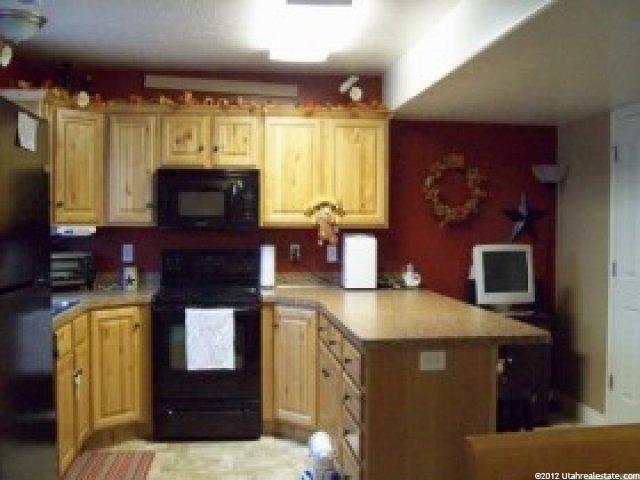 346 W 1925 N, Harrisville, UT 84404 — photo 4