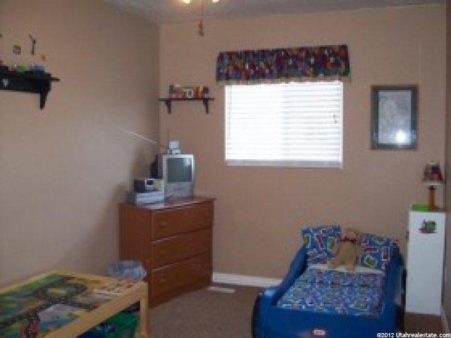 346 W 1925 N, Harrisville, UT 84404 — photo 9