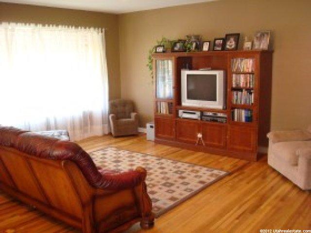 190 W 1800 S, Bountiful, UT 84010 — photo 8