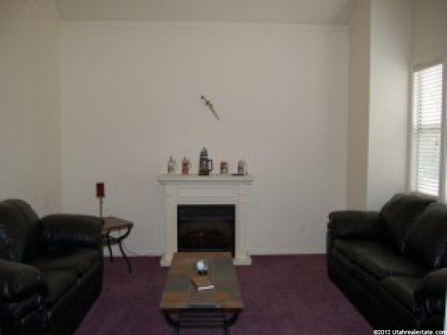 387 W 1375 N, Centerville, UT 84014 — photo 2