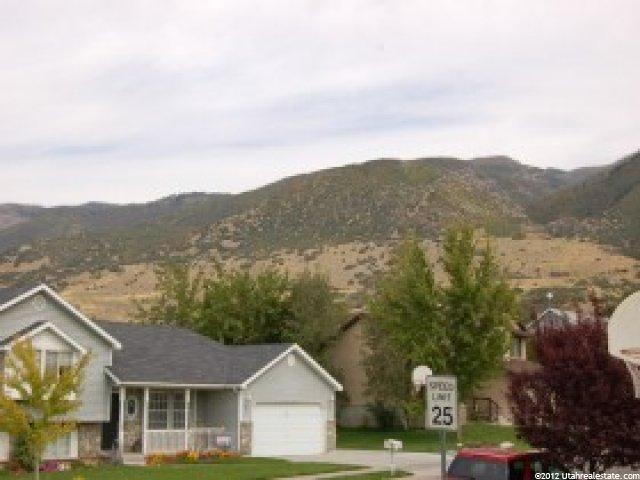 387 W 1375 N, Centerville, UT 84014 — photo 12