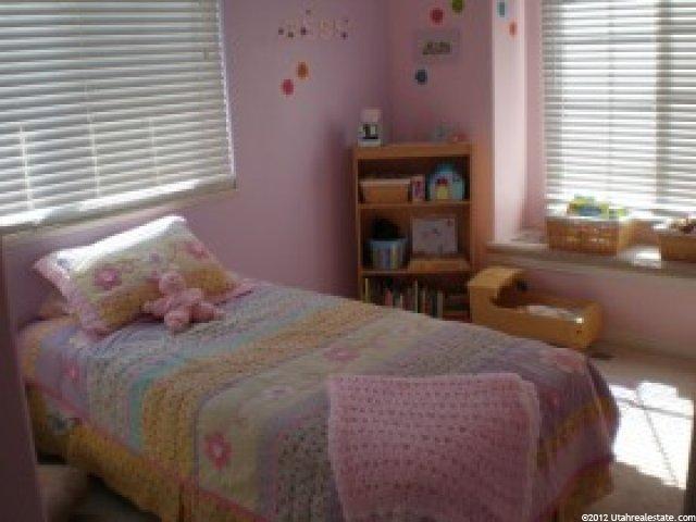 1004 W 4200 S, Riverdale, UT 84405 — photo 8