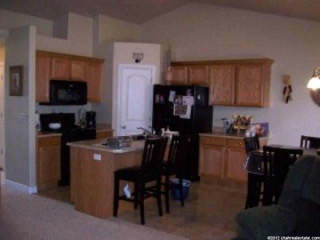 109 E 1100 S, Vernal, UT 84078 — photo 5