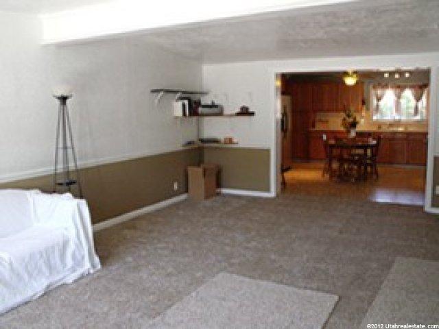 237 N Hawthorne St, Layton, UT 84041 — photo 3