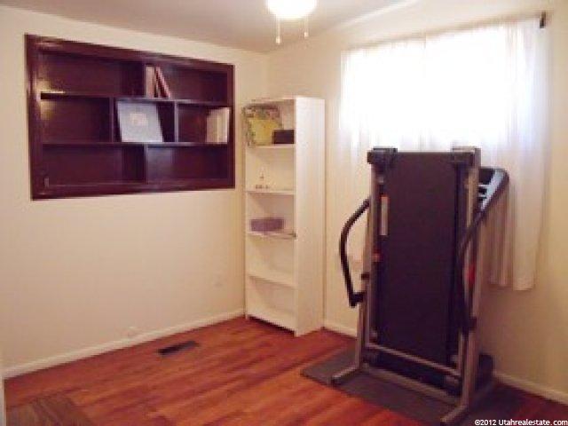 237 N Hawthorne St, Layton, UT 84041 — photo 6