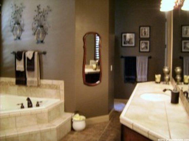 1852 N Labrynth Dr, St. George, UT 84770 — photo 6