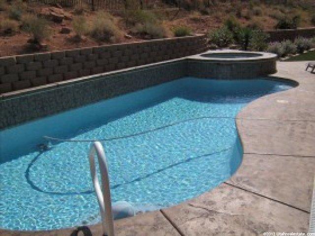 1852 N Labrynth Dr, St. George, UT 84770 — photo 9