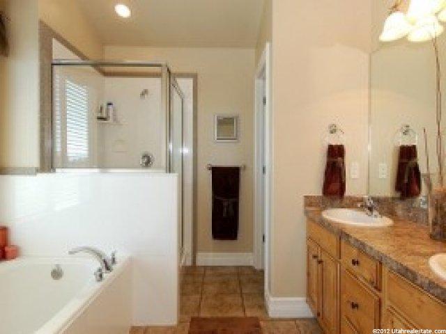 1407 N 3455 W, Clinton, UT 84015 — photo 6