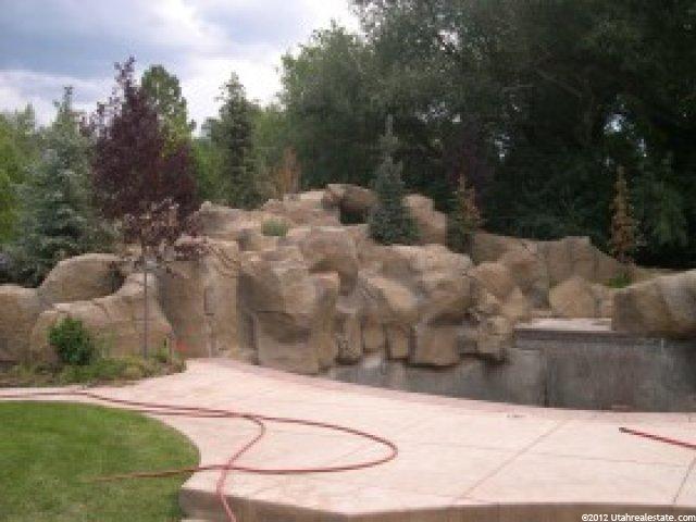 6125 S 2230 E, Holladay, UT 84117 — photo 2