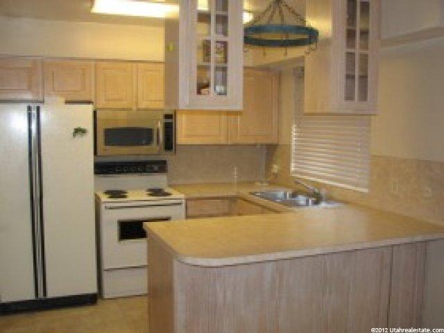 862 E 575 N, Layton, UT 84041 — photo 3