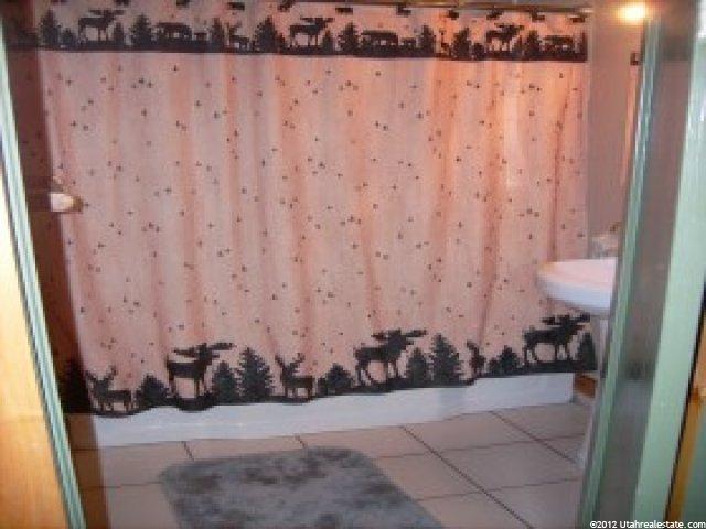 160 E 100 N, Coalville, UT 84017 — photo 9