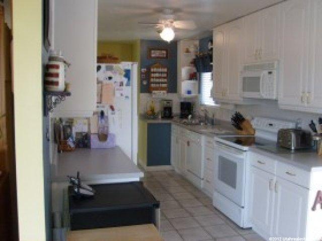 568 Fowler Ave, Ogden, UT 84404 — photo 5
