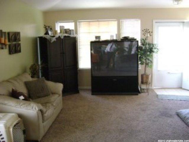 132 E 2600 S, Clearfield, UT 84015 — photo 4