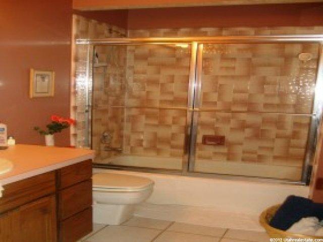 2084 N 2275 E, Layton, UT 84040 — photo 6