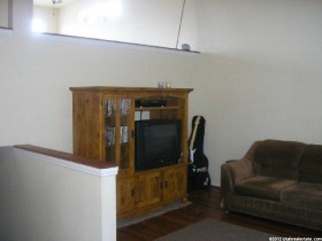 5408 S 4225 W, Roy, UT 84067 — photo 3