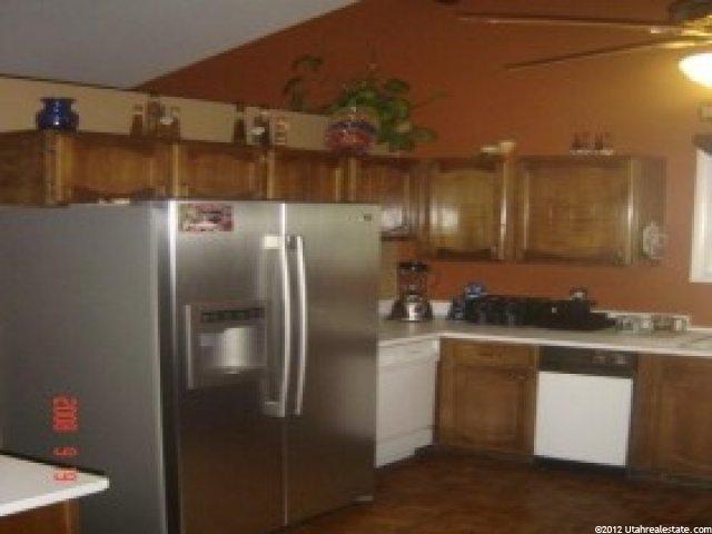 1772 E Ski View Dr S, Sandy, UT 84092 — photo 3