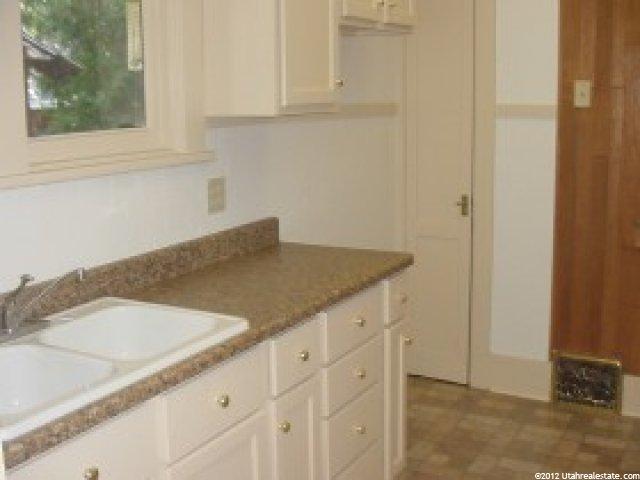 2566 S Harrison Blvd E, Ogden, UT 84401 — photo 12