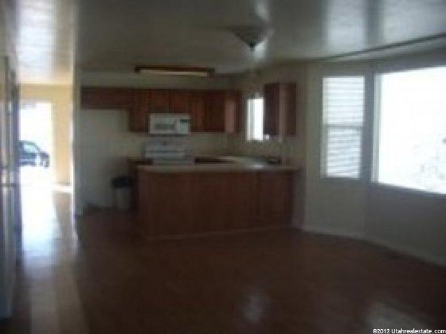 1098 Avalon Hills Dr, Ogden, UT 84404 — photo 3